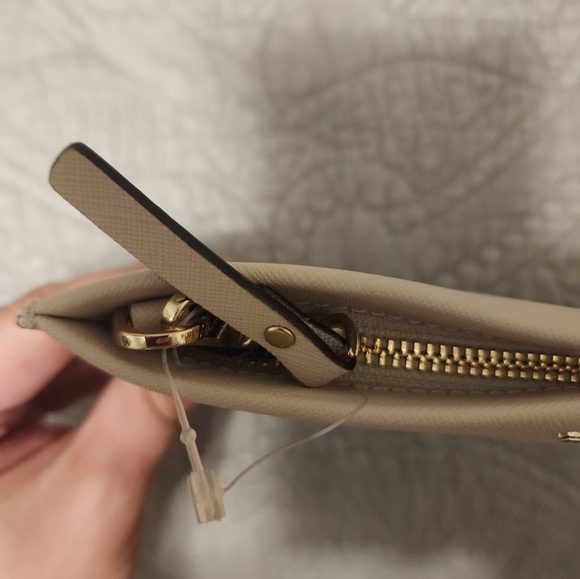 Kate Spade New York X Minnie Mouse Mini Sima NWOT - Picture 4 of 8